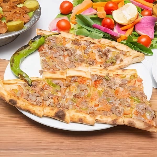 Kuşbaşılı Pide